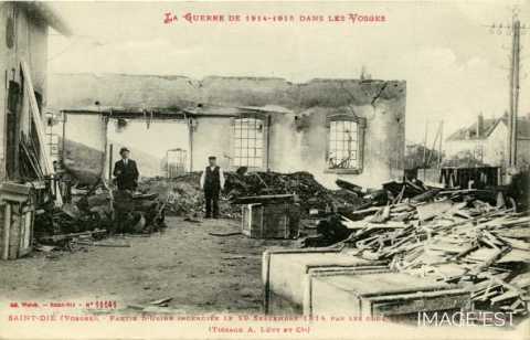 Usine incendiée (Saint-Dié-des-Vosges)